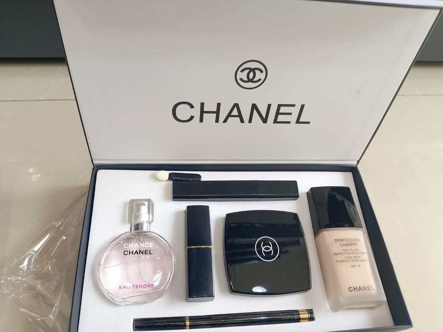 Chanel Box with Accessories