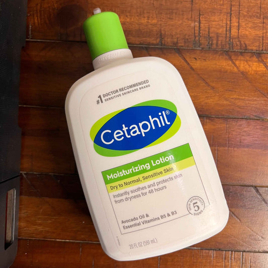 Cetaphil Moisturizing Lotion (Dry to Normal, Sensitive Skin) Avacado Oil & Essential Vitamins B5 & B3 591 ml