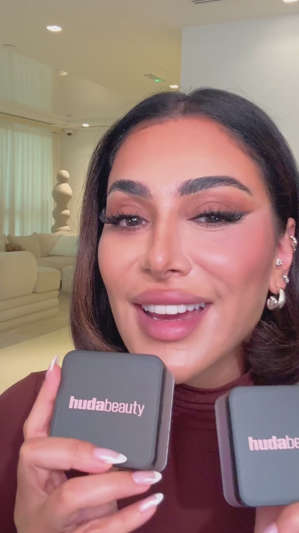 HUDA BEAUTY - Easy Bake Loose Baking & Setting Powder@بودره منثوره - Banana Bread