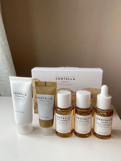 مجموعة سفر SKIN1004 مدغشقر سنتيلا - عناية مهدئة بالبشرة أثناء التنقل